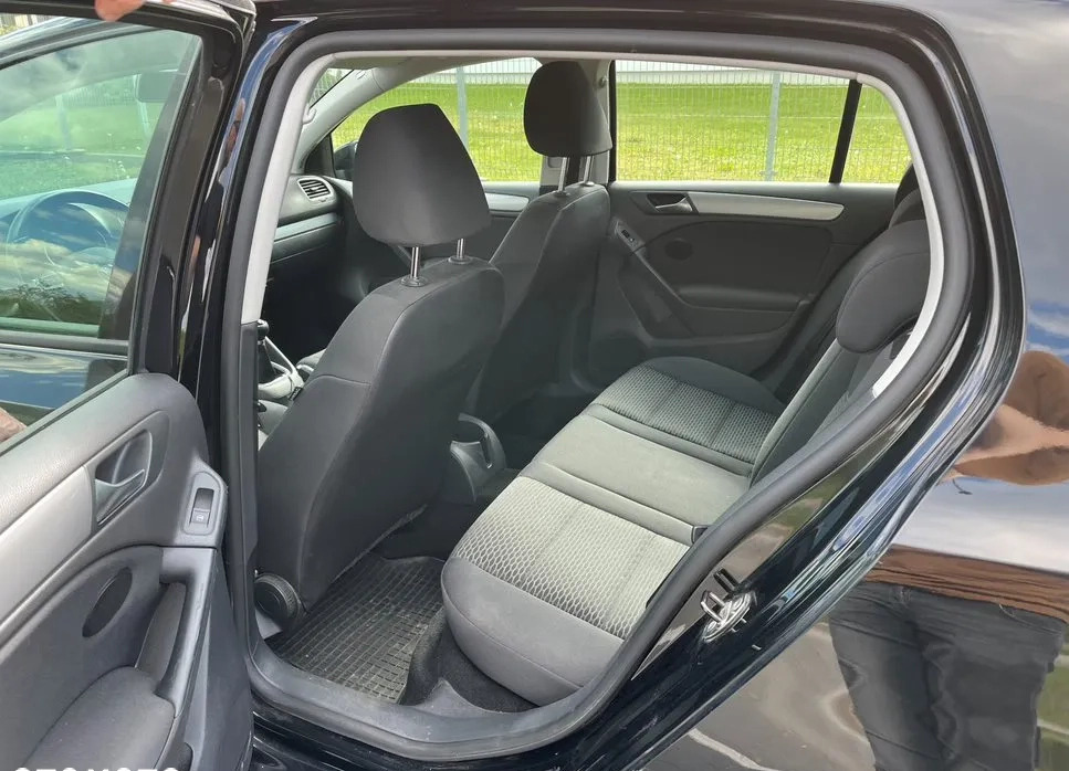 Volkswagen Golf cena 22000 przebieg: 198850, rok produkcji 2011 z Poznań małe 92